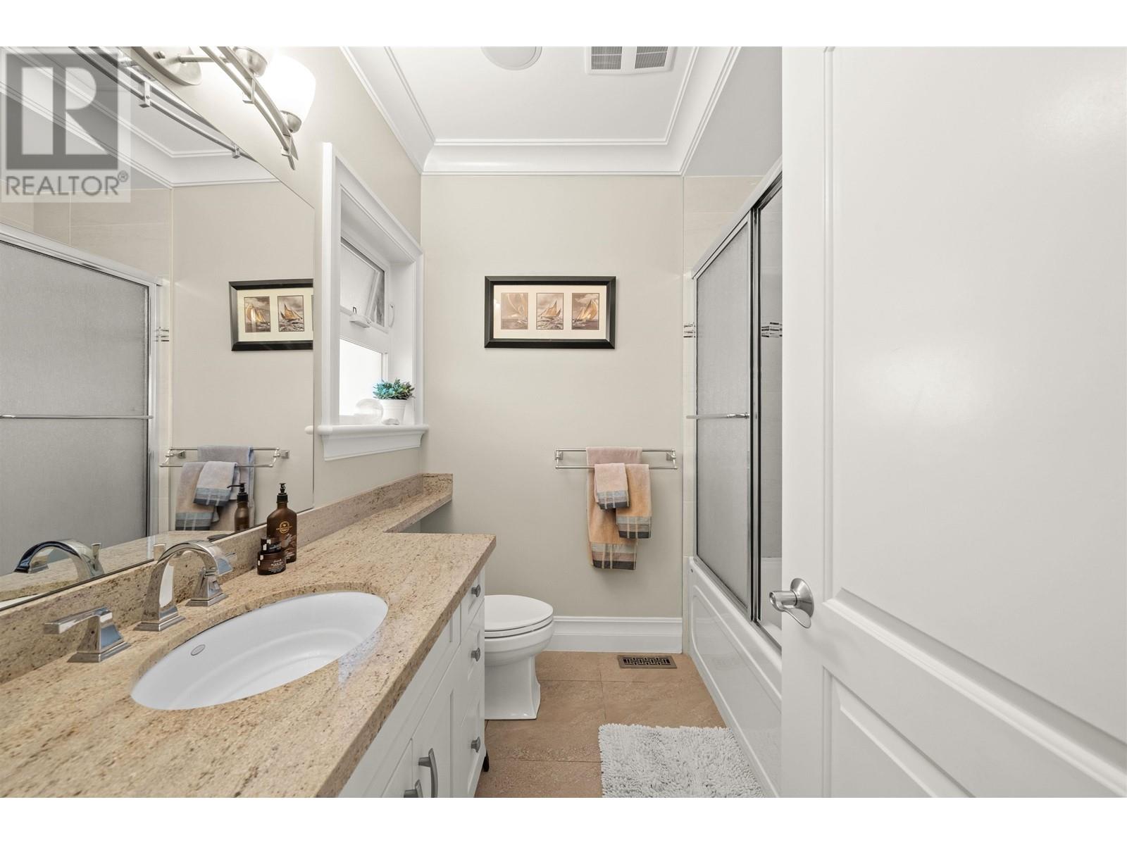 6742 Fulton Avenue, Burnaby, British Columbia  V5E 3H1 - Photo 12 - R2868738