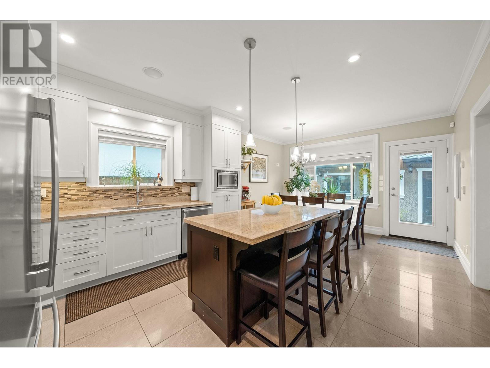 6742 Fulton Avenue, Burnaby, British Columbia  V5E 3H1 - Photo 20 - R2868738
