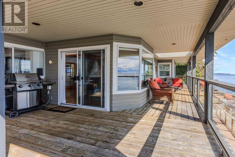 6643 Sunshine Coast Highway, Sechelt, British Columbia  V7Z 0M9 - Photo 16 - R2868752