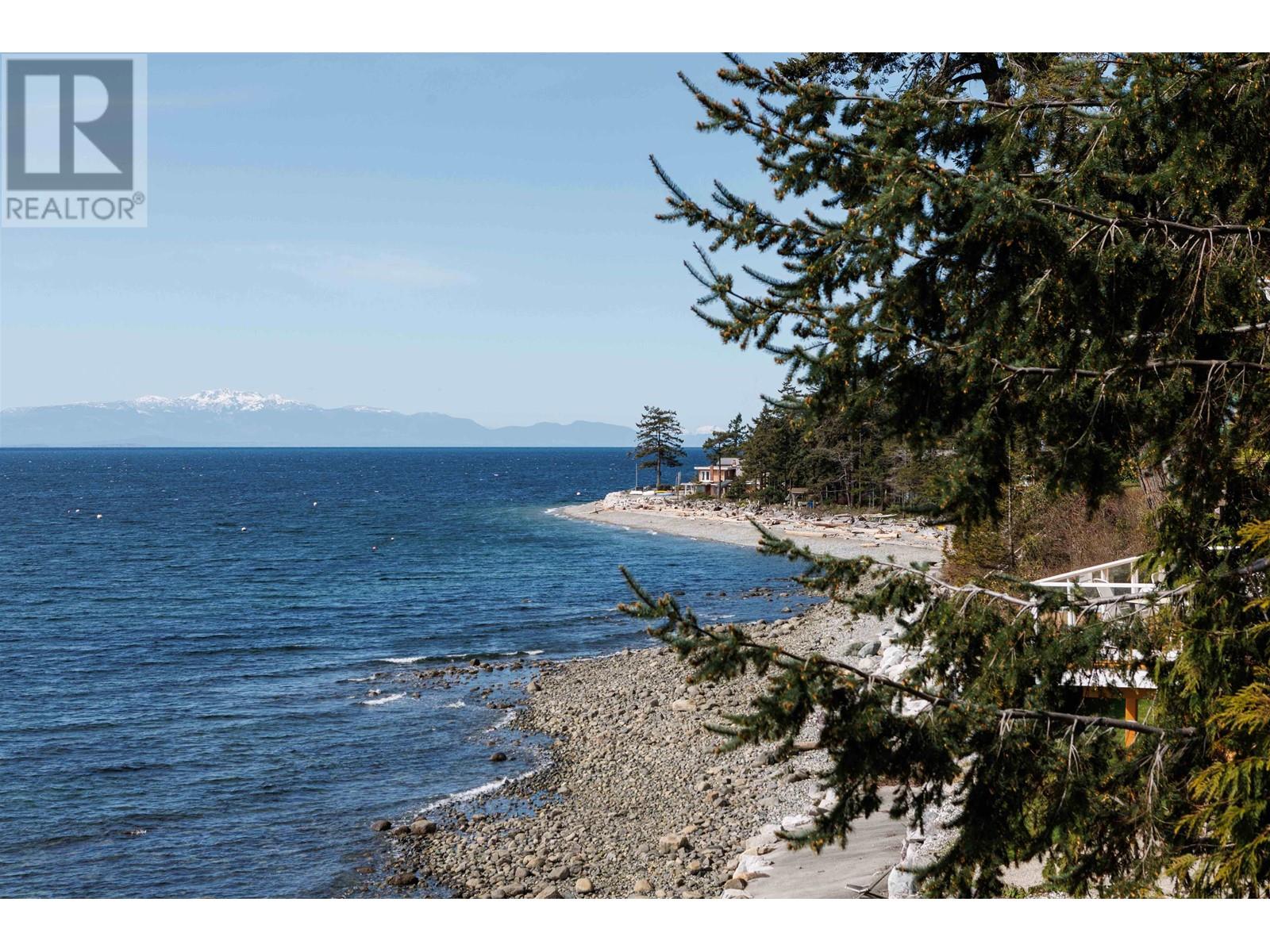 6643 Sunshine Coast Highway, Sechelt, British Columbia  V7Z 0M9 - Photo 18 - R2868752