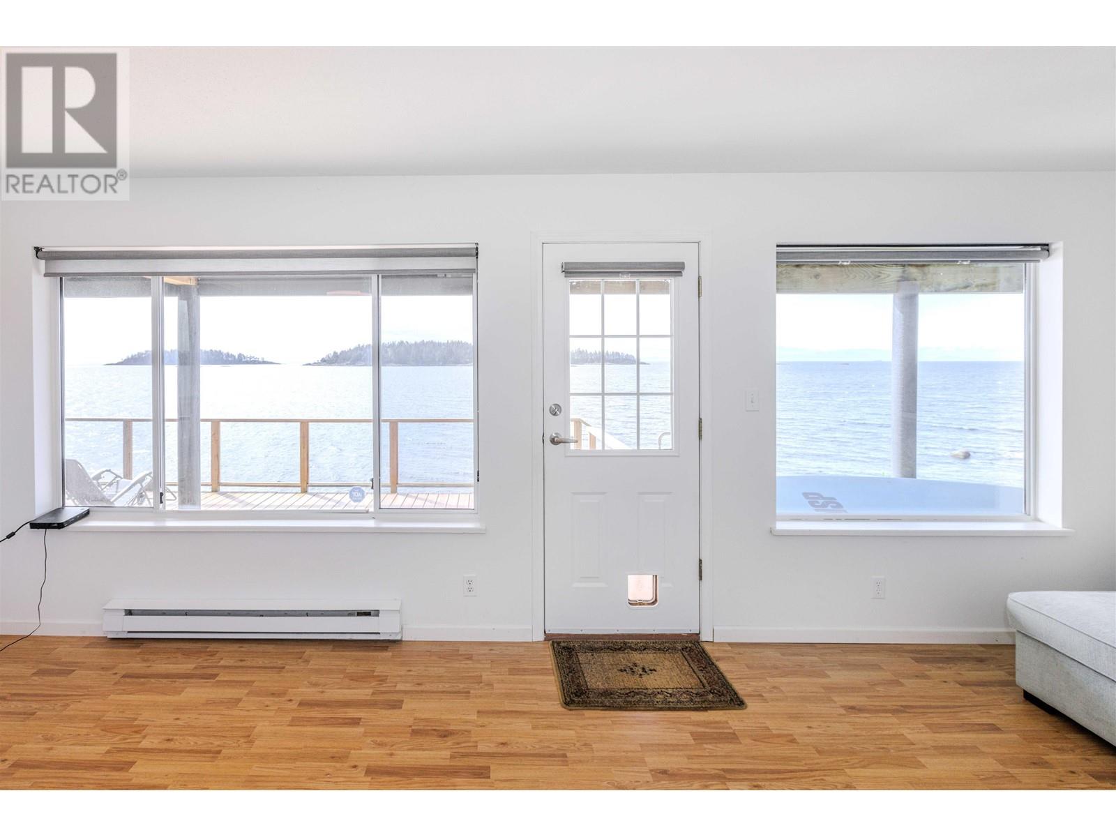 6643 Sunshine Coast Highway, Sechelt, British Columbia  V7Z 0M9 - Photo 27 - R2868752