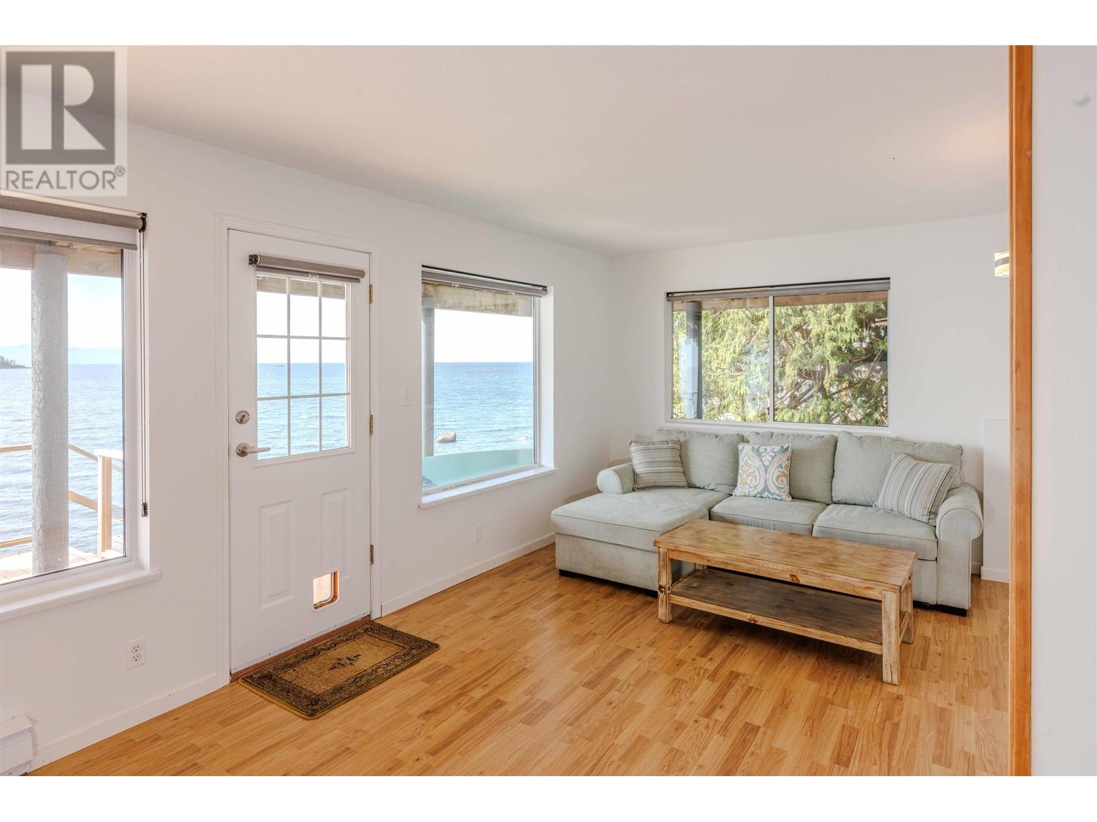 6643 Sunshine Coast Highway, Sechelt, British Columbia  V7Z 0M9 - Photo 28 - R2868752