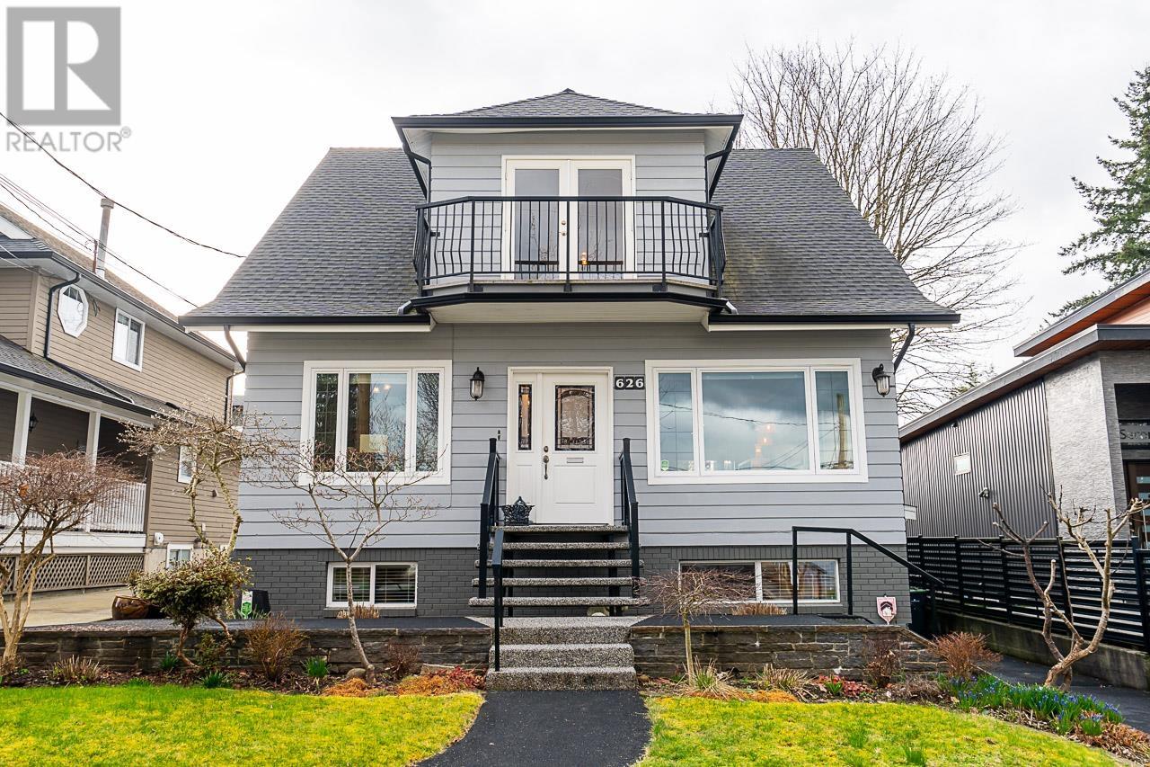 626 SECOND STREET, new westminster, British Columbia