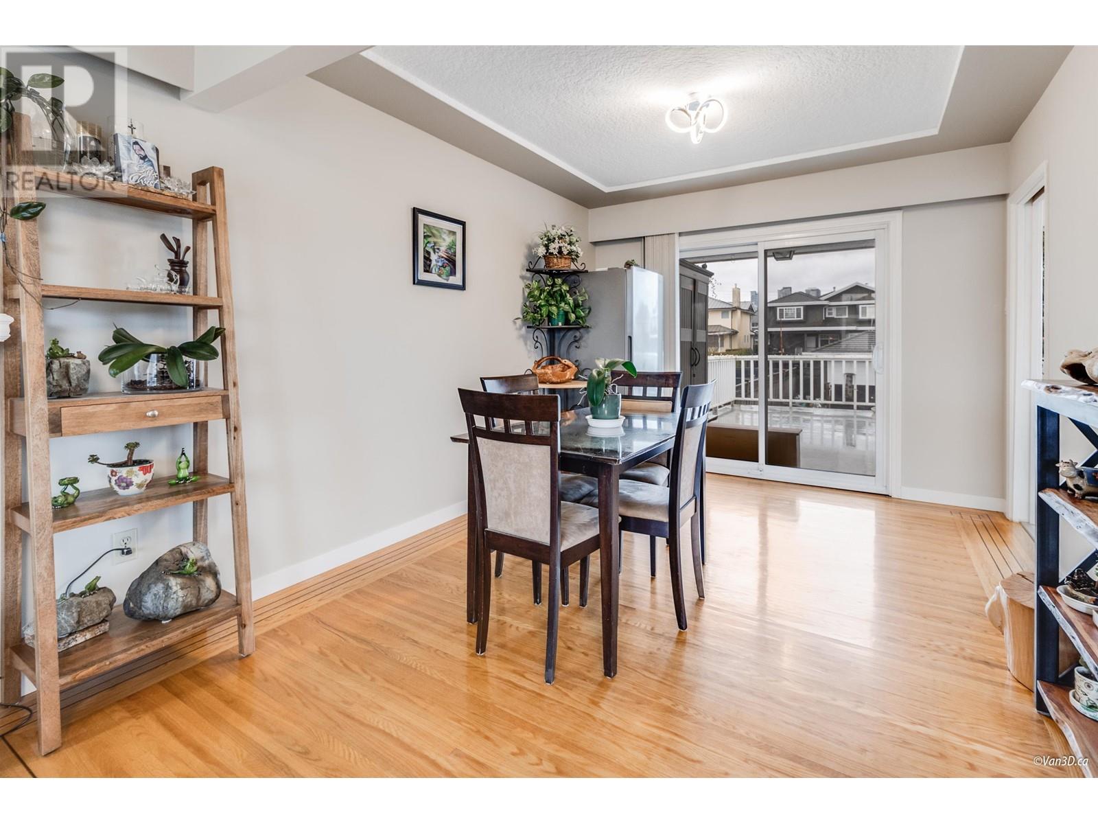 6555 St. Charles Place, Burnaby, British Columbia  V5H 3W1 - Photo 7 - R2868807