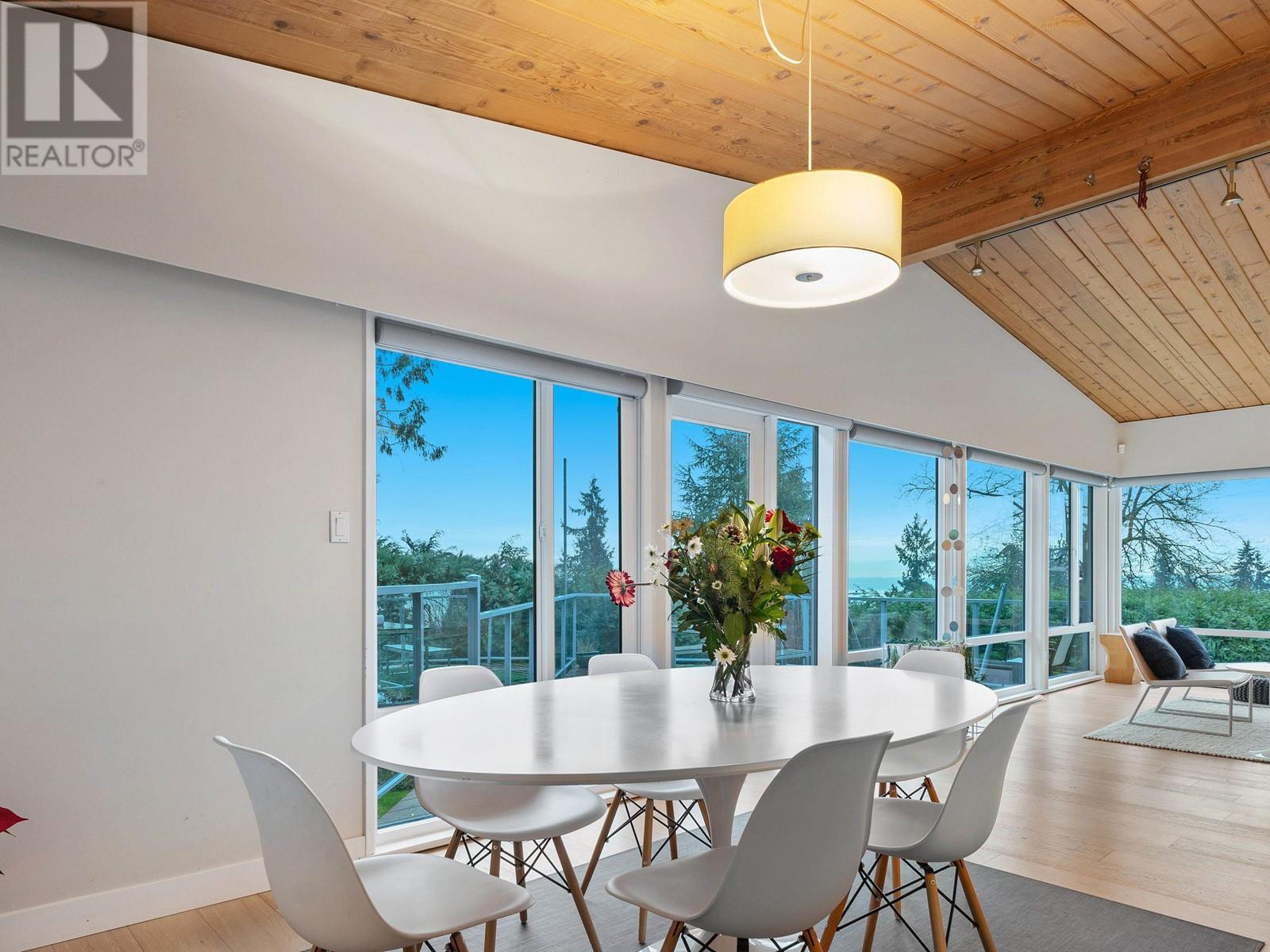 2929 Altamont Crescent, West Vancouver, British Columbia  V7V 3B9 - Photo 11 - R2868838