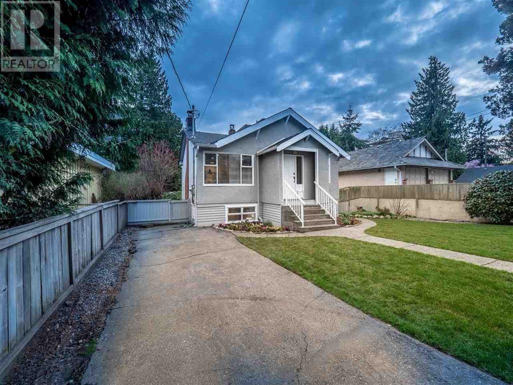 1472 Fulton Avenue, West Vancouver, British Columbia  V7T 1P1 - Photo 13 - R2868839