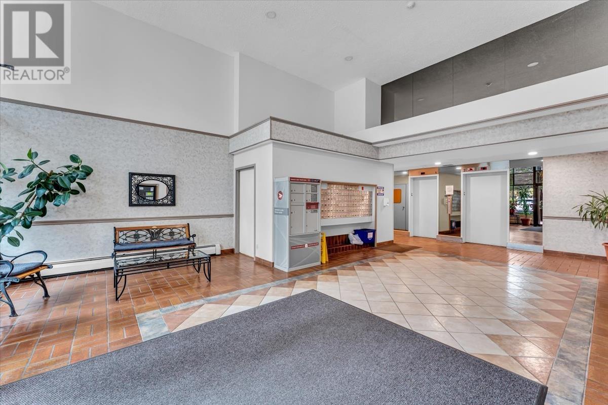 206 4134 Maywood Street, Burnaby, British Columbia  V5H 4C9 - Photo 22 - R2868698