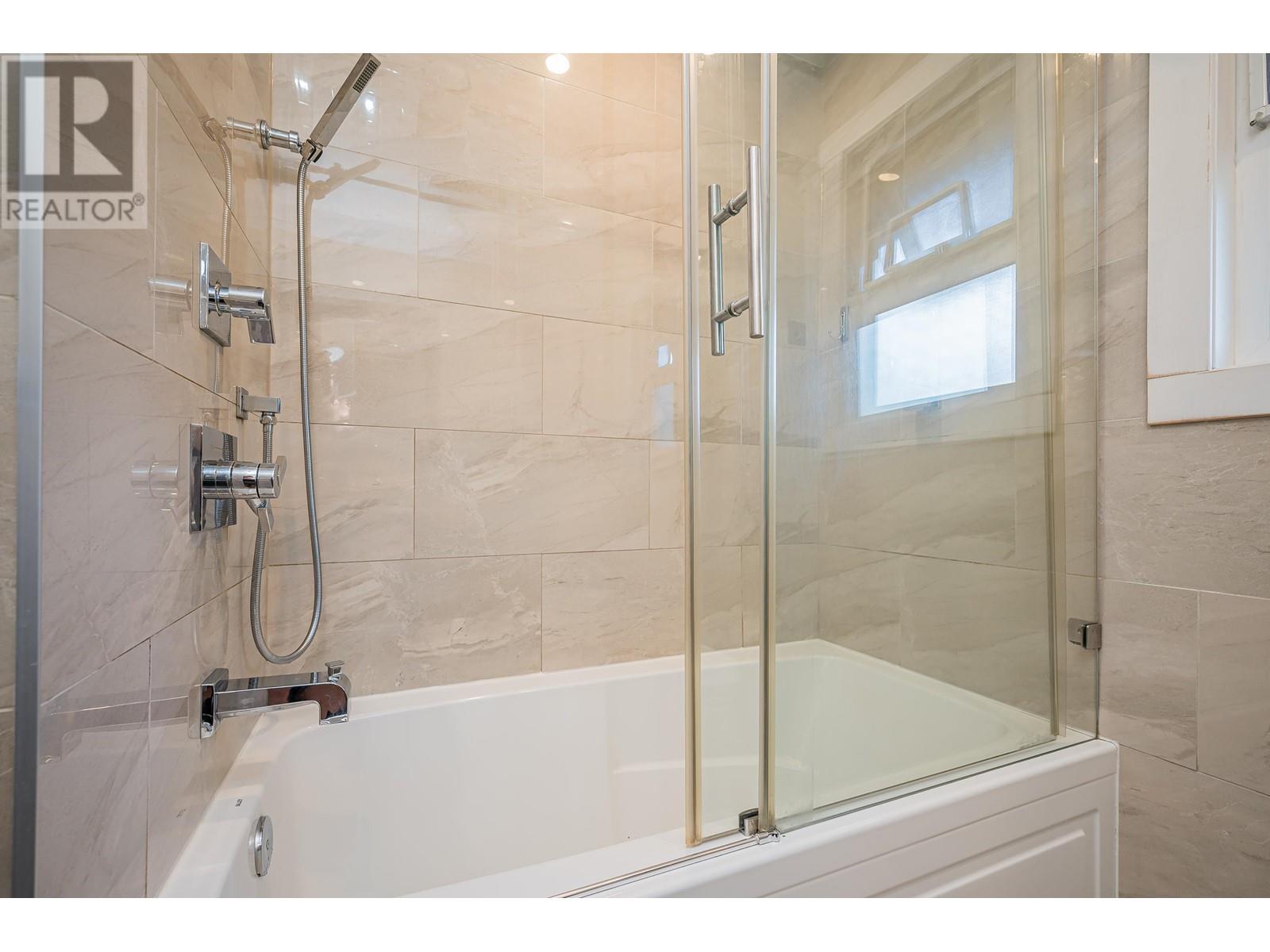 21092 Stonehouse Avenue, Maple Ridge, British Columbia  V2X 8L9 - Photo 20 - R2867205