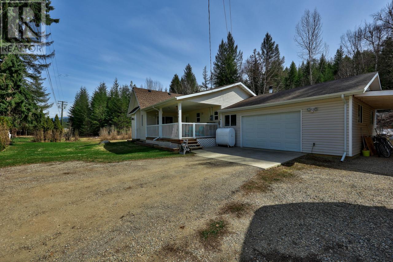 106e N. Thompson Highway E, Clearwater, British Columbia  V0E 1N2 - Photo 28 - 177697