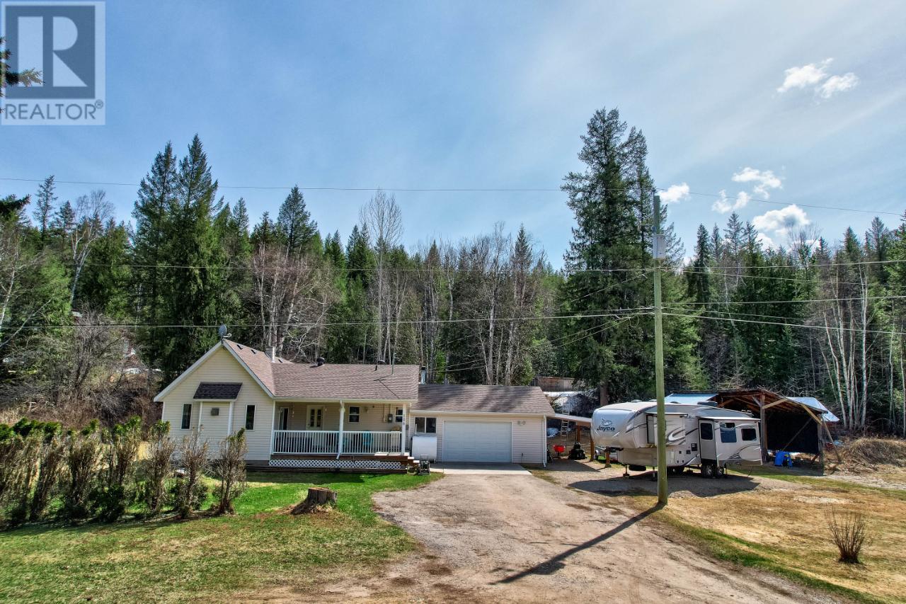 106e N. Thompson Highway E, Clearwater, British Columbia  V0E 1N2 - Photo 34 - 177697