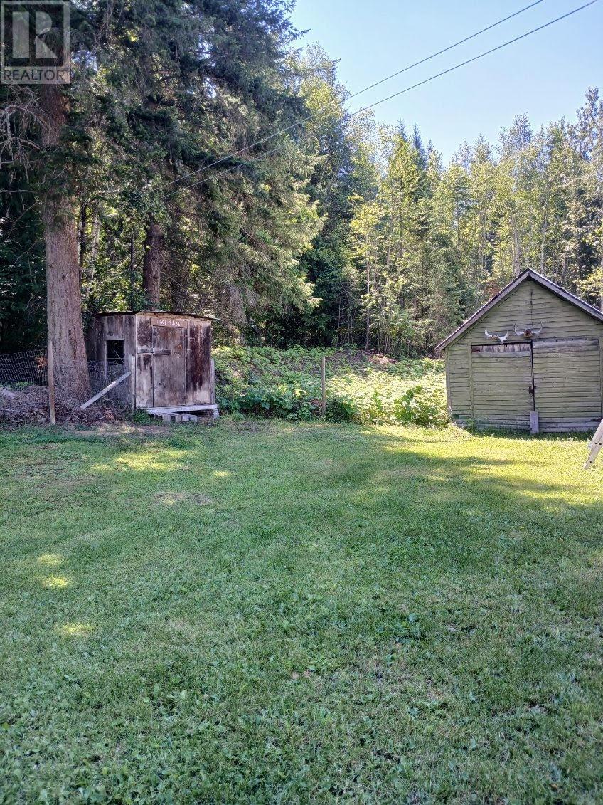 106e N. Thompson Highway E, Clearwater, British Columbia  V0E 1N2 - Photo 36 - 177697