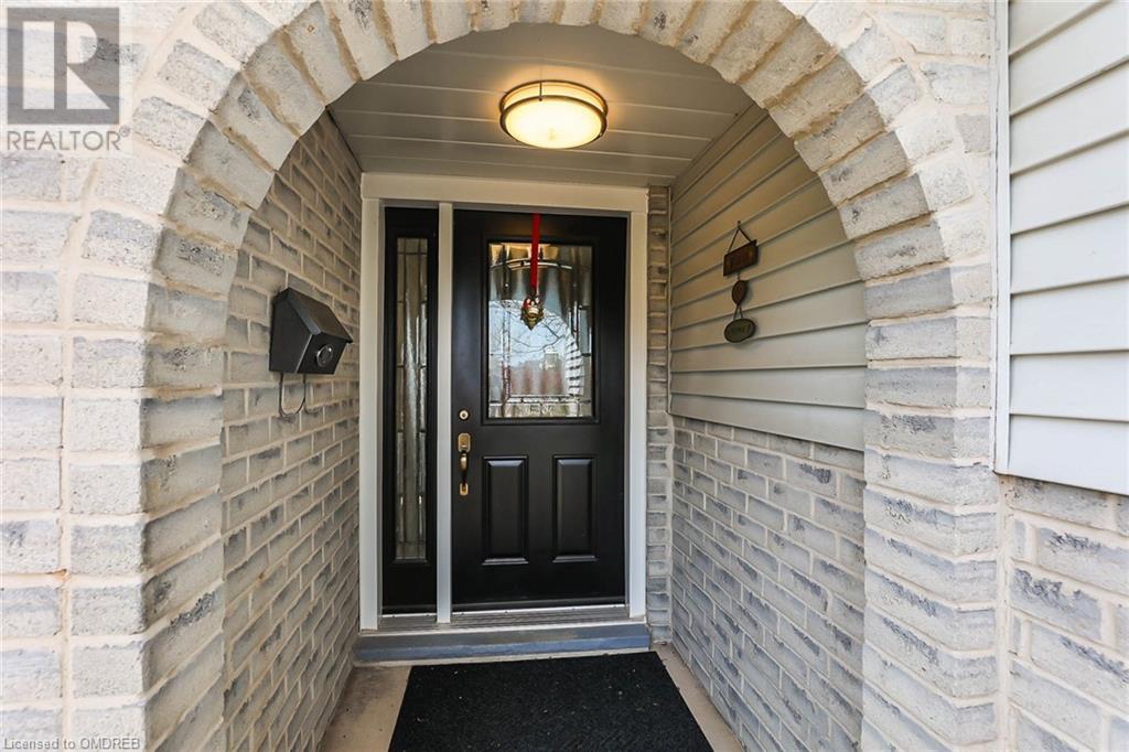6050 Crimson Drive, Niagara Falls, Ontario  L2G 7T2 - Photo 2 - 40569100