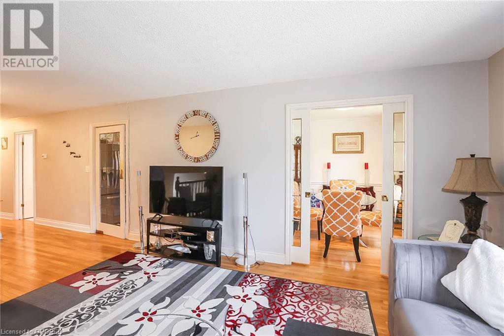 6050 Crimson Drive, Niagara Falls, Ontario  L2G 7T2 - Photo 6 - 40569100