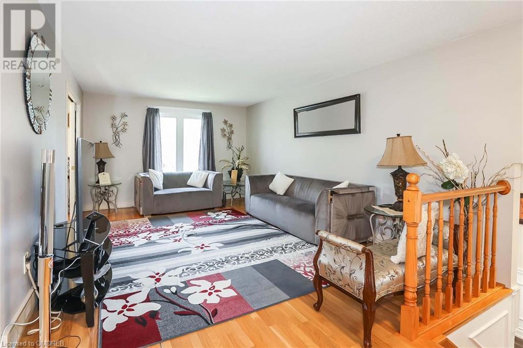 6050 Crimson Drive, Niagara Falls, Ontario  L2G 7T2 - Photo 4 - 40569100