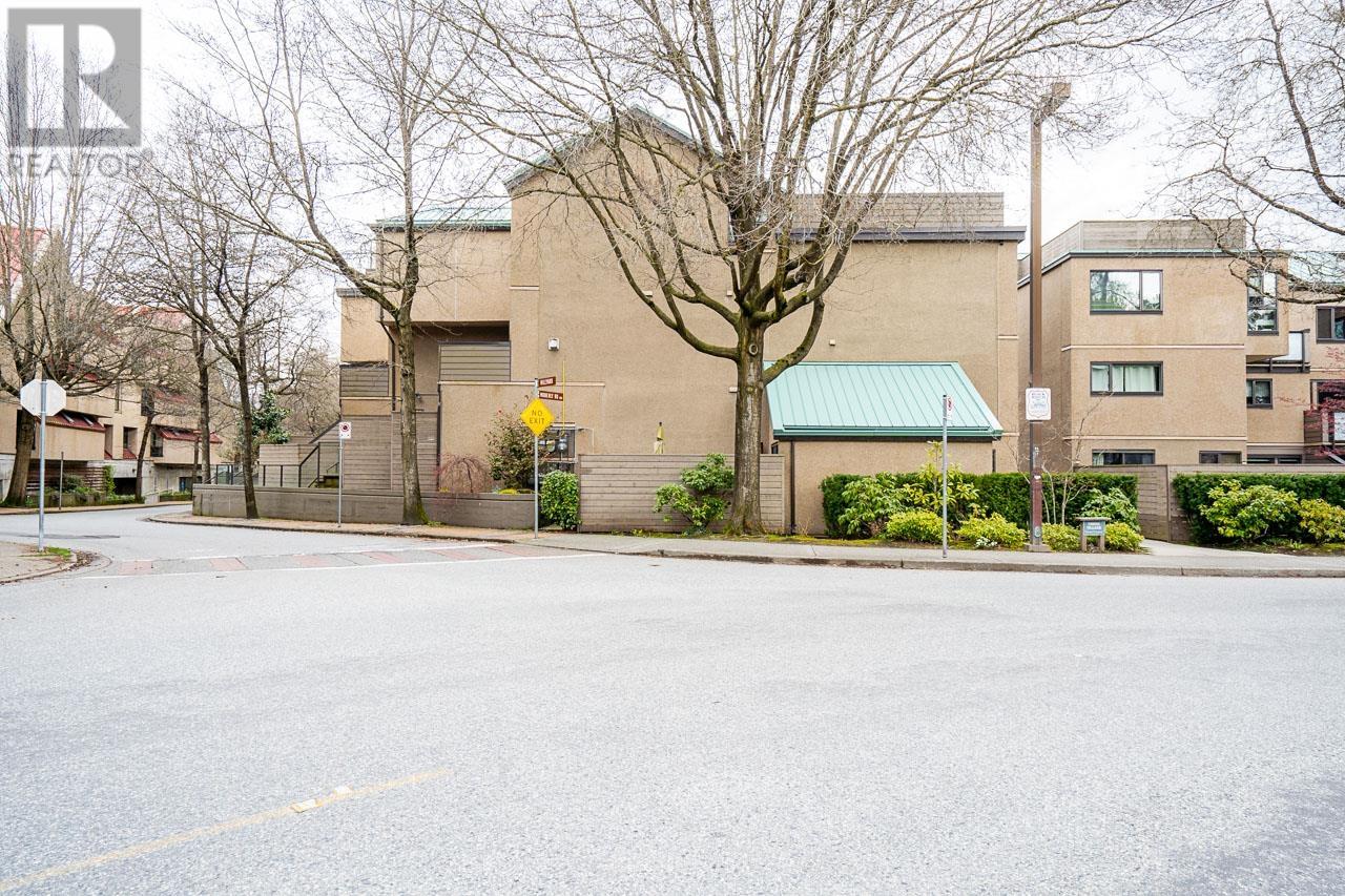 700 Millyard, Vancouver, British Columbia  V5Z 4A1 - Photo 32 - R2868461