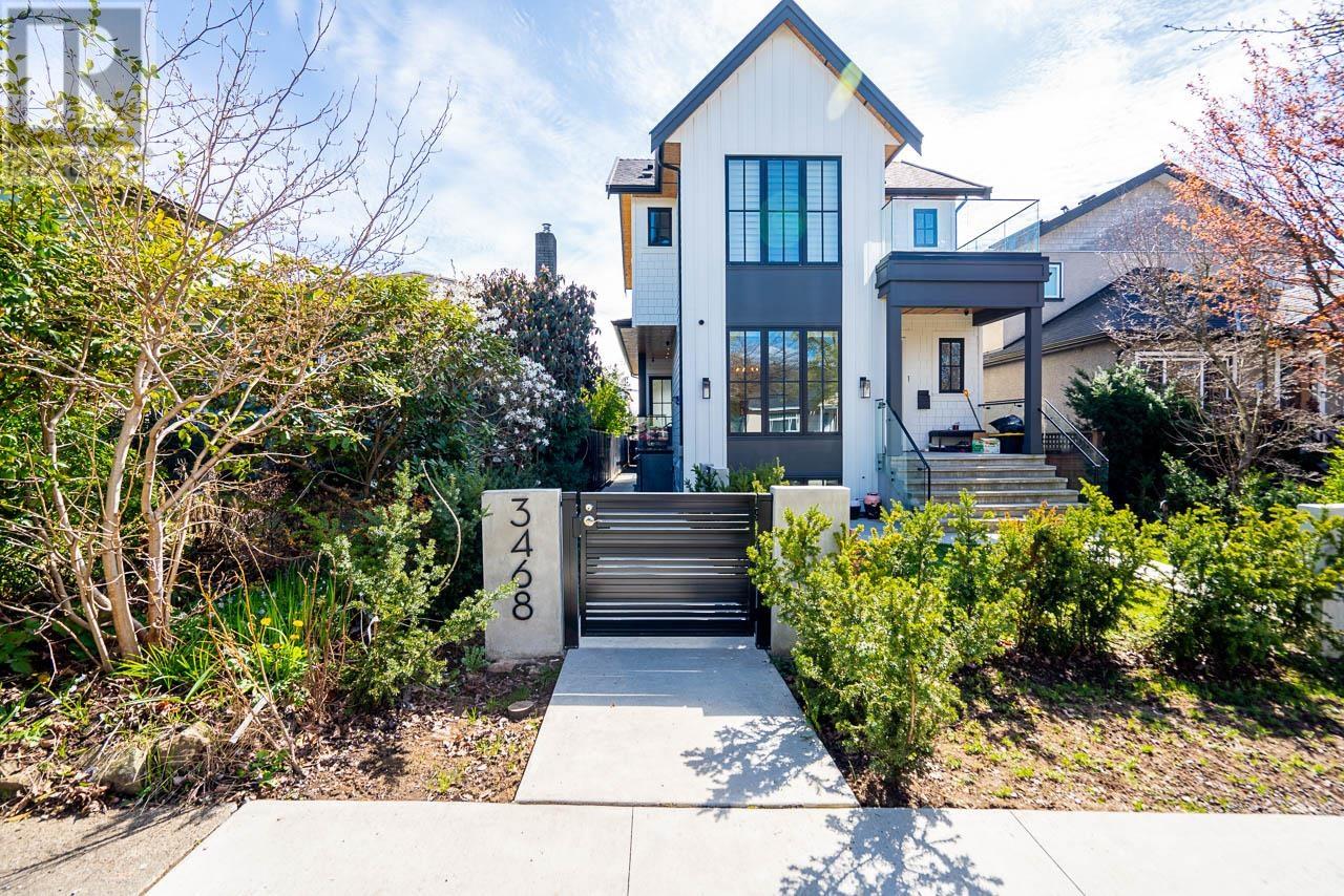1 3468 Pandora Street, Vancouver, British Columbia  V5K 1W8 - Photo 1 - R2868847