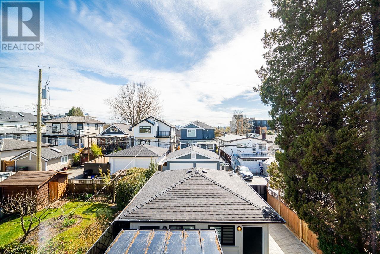 1 3468 Pandora Street, Vancouver, British Columbia  V5K 1W8 - Photo 18 - R2868847