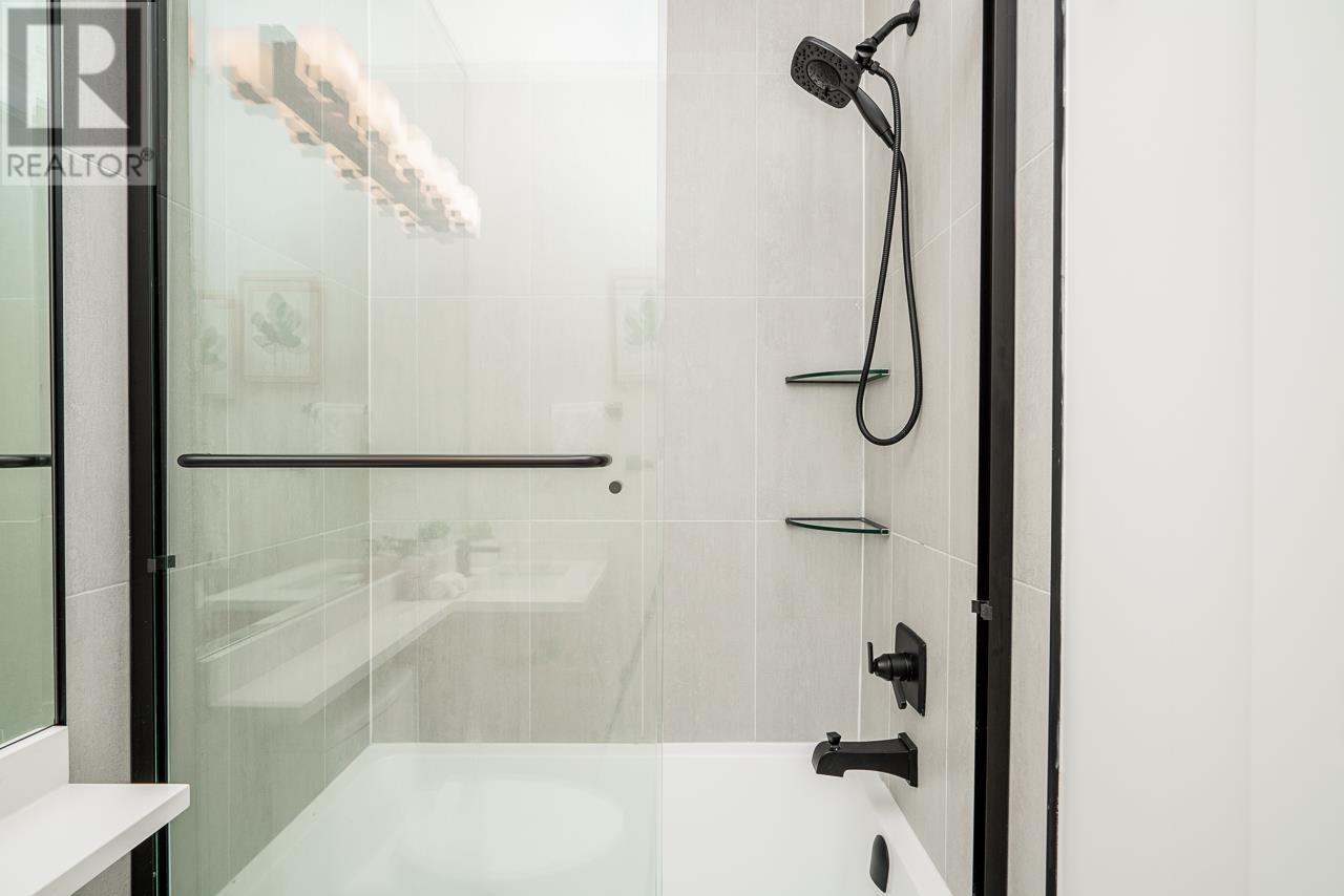 1 3468 Pandora Street, Vancouver, British Columbia  V5K 1W8 - Photo 25 - R2868847