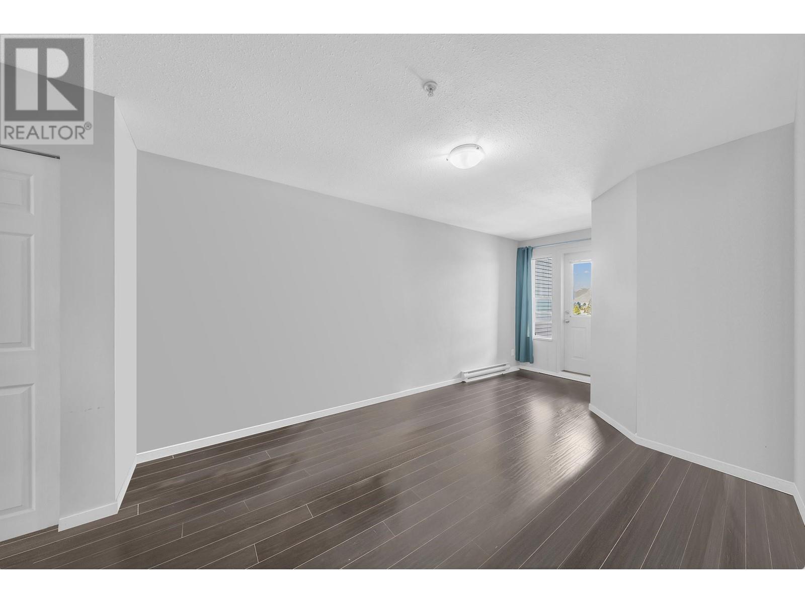 Ph10 5438 Rupert Street, Vancouver, British Columbia  V5R 2K3 - Photo 10 - R2868877