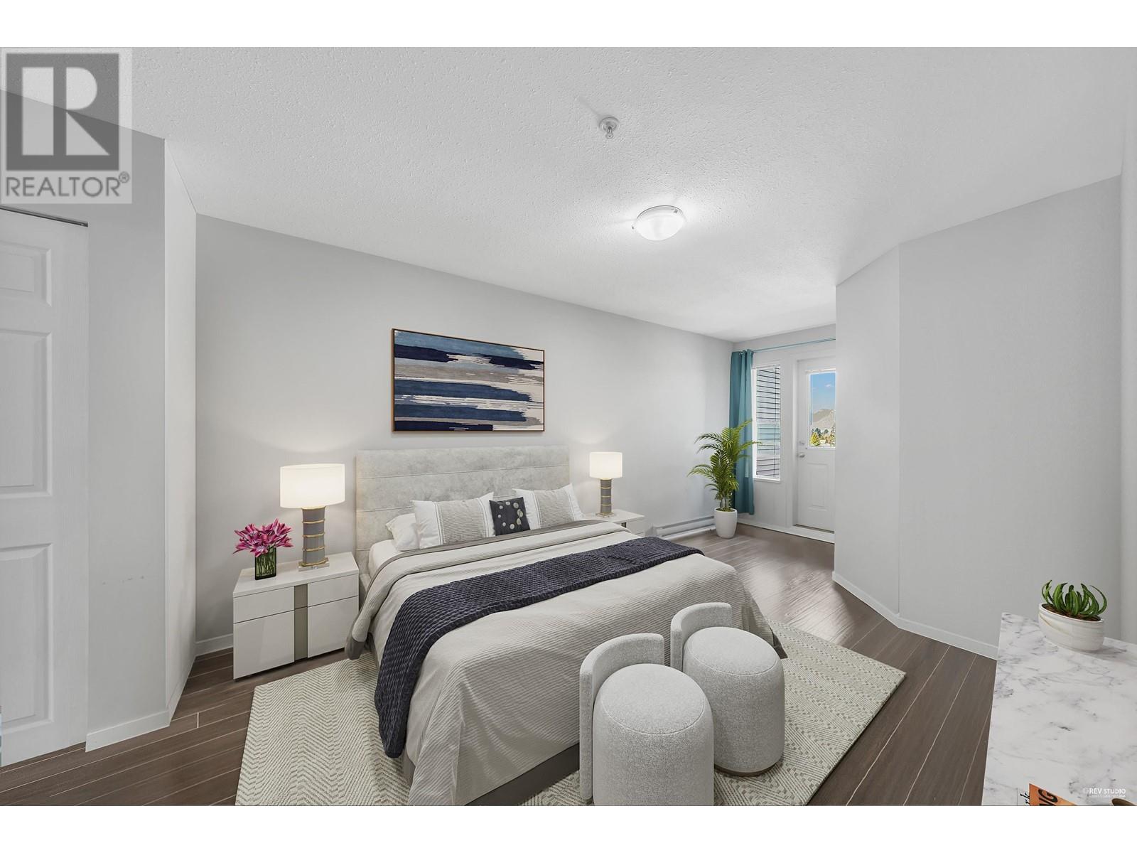 Ph10 5438 Rupert Street, Vancouver, British Columbia  V5R 2K3 - Photo 3 - R2868877