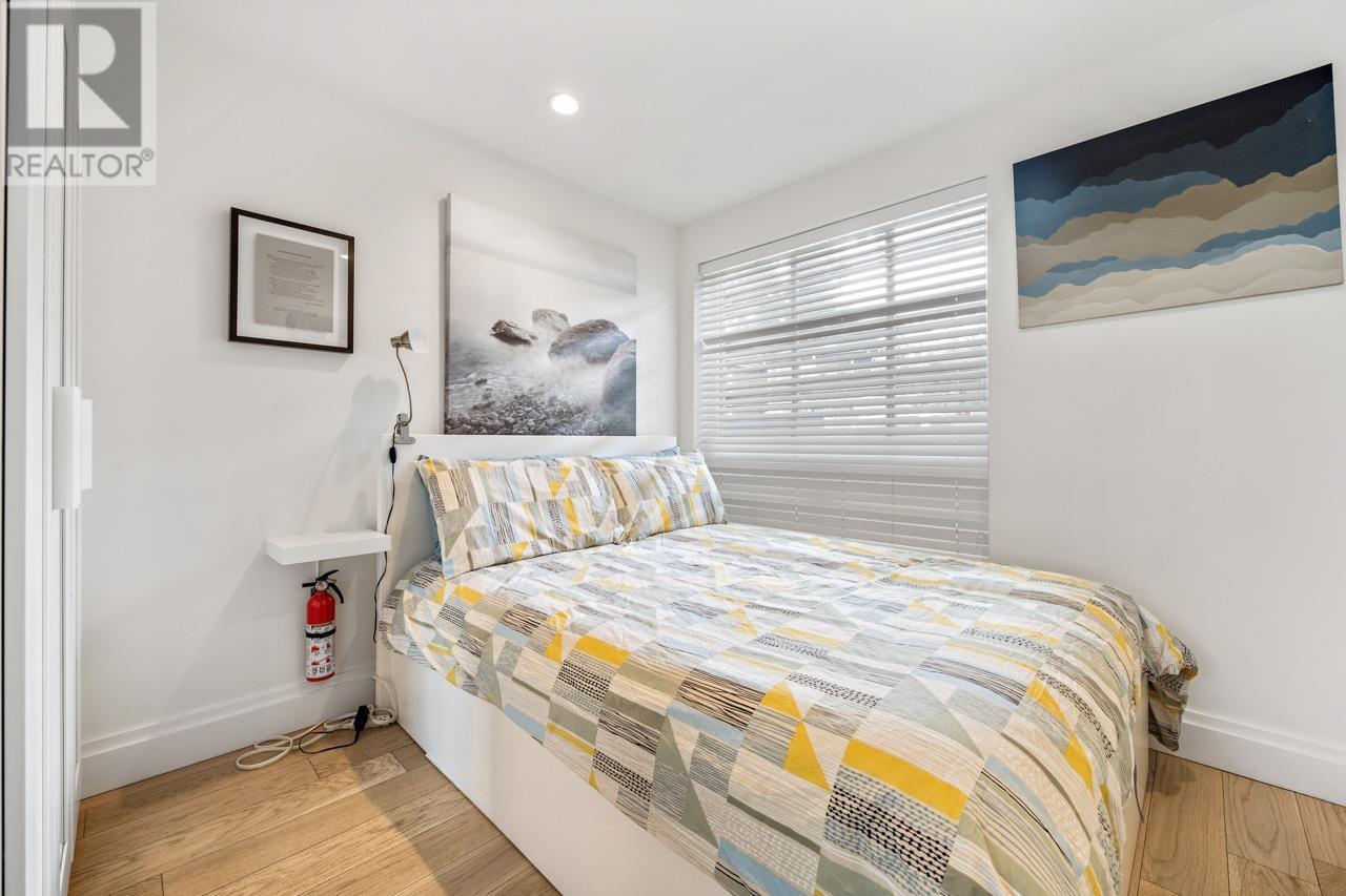 836 838 E 11th Avenue, Vancouver, British Columbia  V5T 2E6 - Photo 10 - R2868874