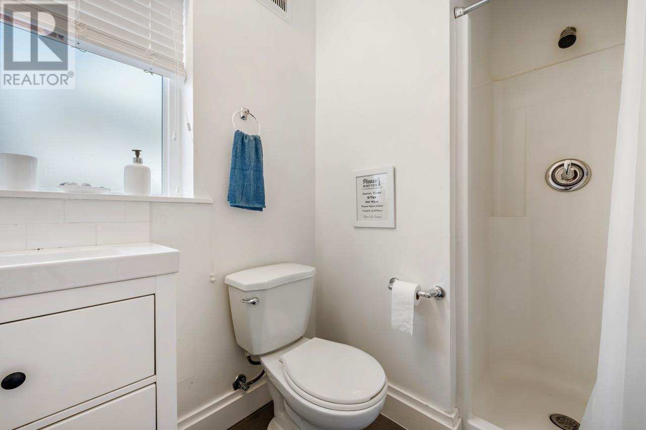 836 838 E 11th Avenue, Vancouver, British Columbia  V5T 2E6 - Photo 15 - R2868874