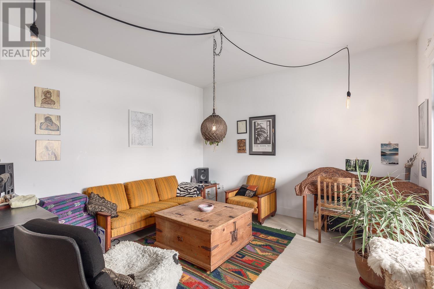 836 838 E 11th Avenue, Vancouver, British Columbia  V5T 2E6 - Photo 26 - R2868874