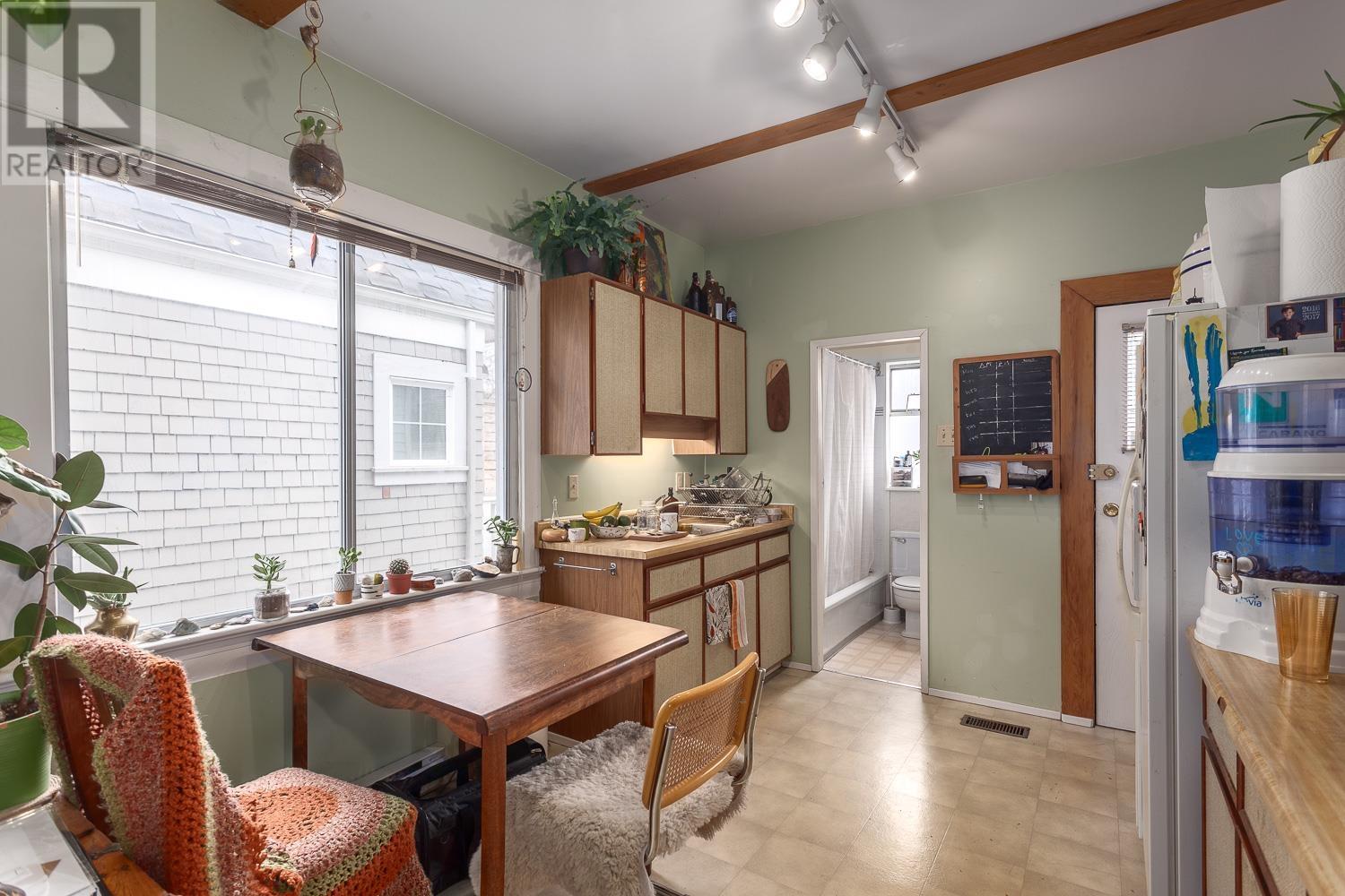 836 838 E 11th Avenue, Vancouver, British Columbia  V5T 2E6 - Photo 27 - R2868874
