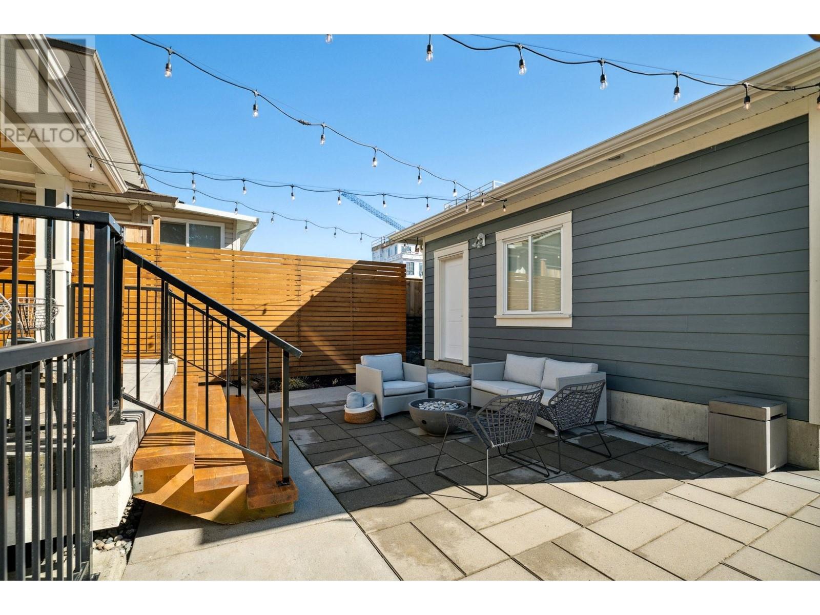 708 Regan Avenue, Coquitlam, British Columbia  V3J 3A6 - Photo 36 - R2868887