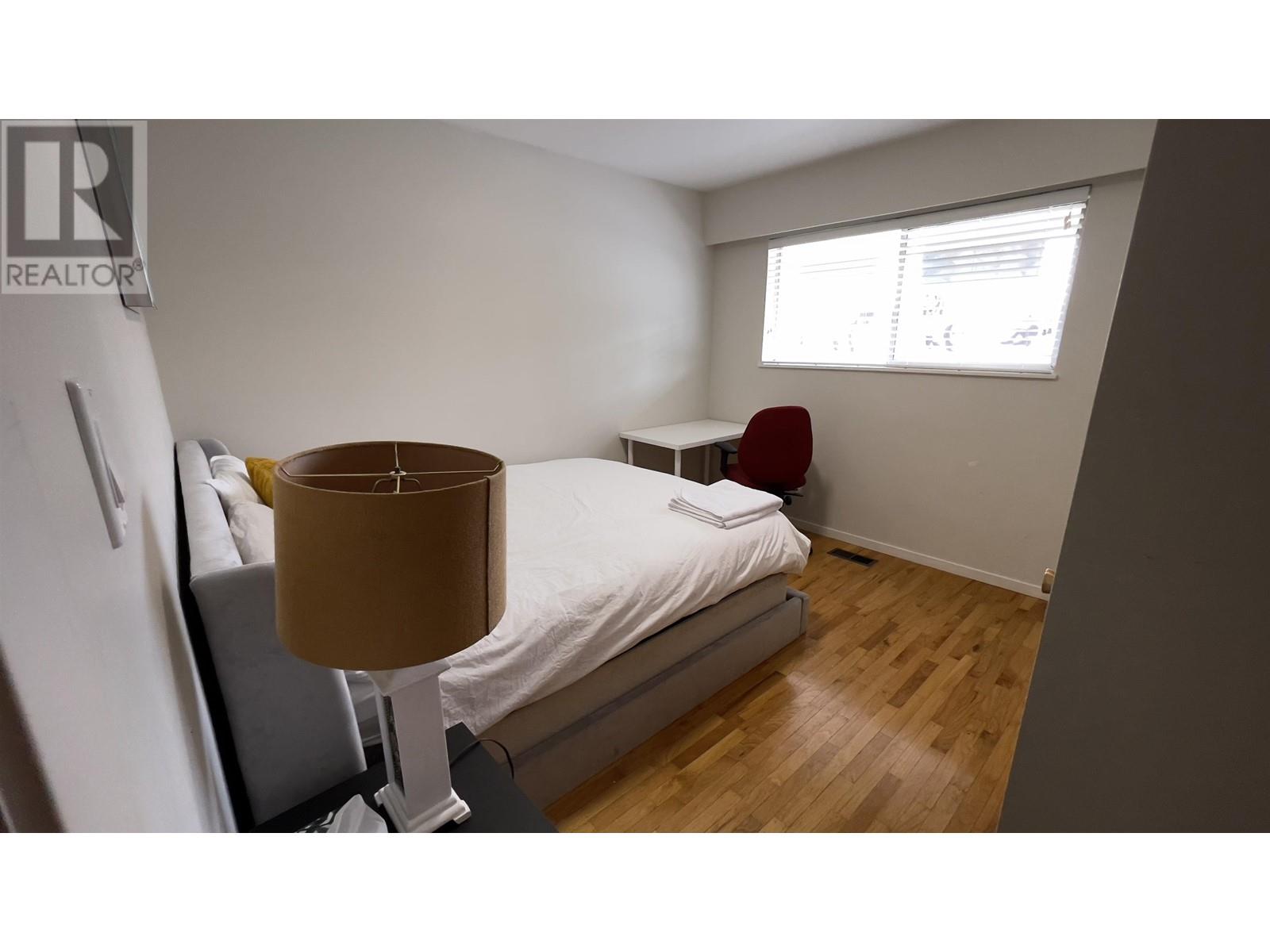 2618 Waverley Avenue, Vancouver, British Columbia  V5S 1E7 - Photo 10 - R2868897