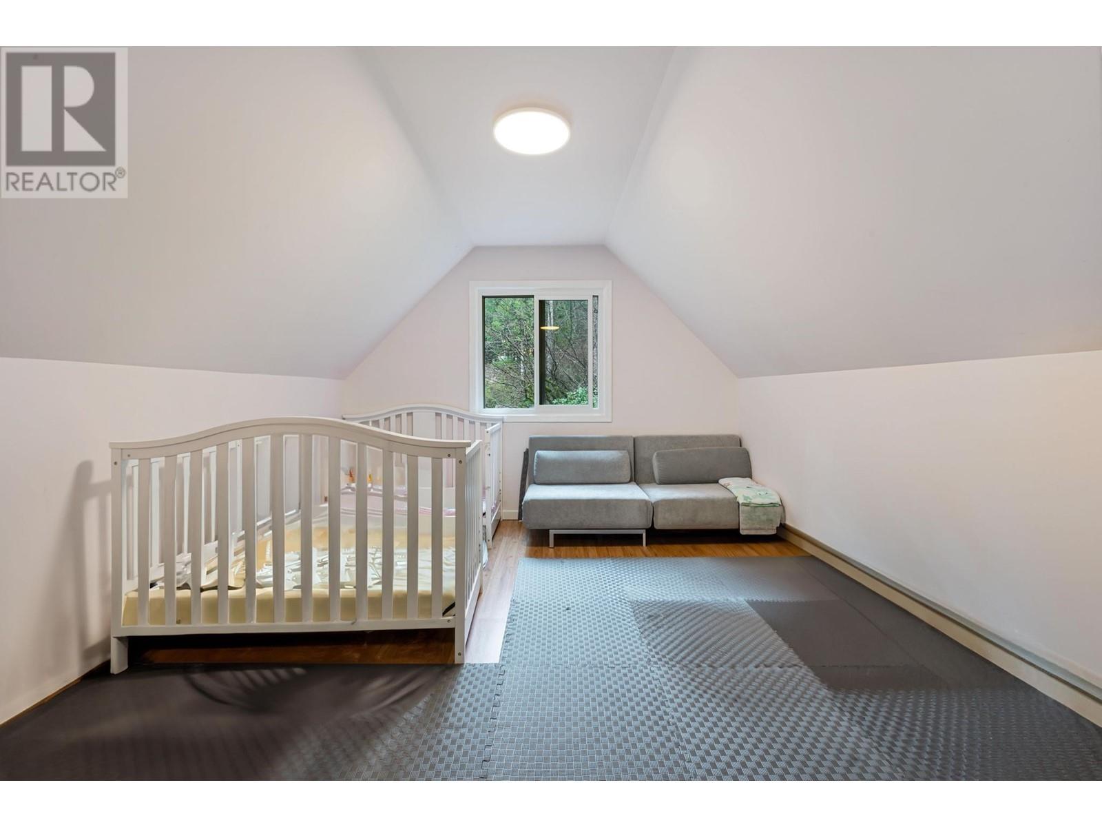 71 Deep Dene Road, West Vancouver, British Columbia  V7S 1A1 - Photo 24 - R2868909