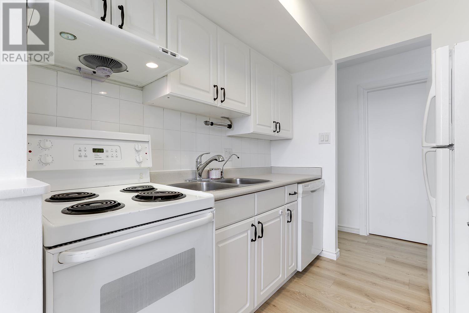 1004 31 Elliot Street, New Westminster, British Columbia  V3L 5C9 - Photo 13 - R2867800
