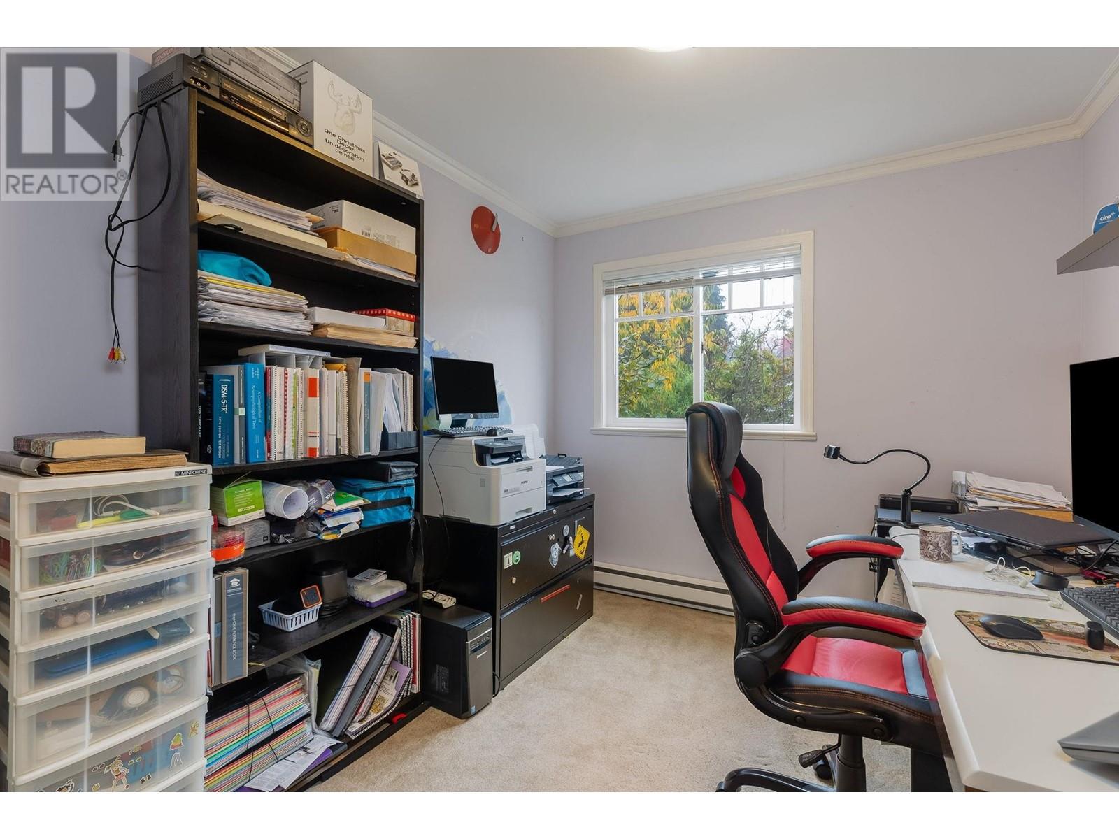 4135 John Street, Vancouver, British Columbia  V5V 3W8 - Photo 9 - R2867678