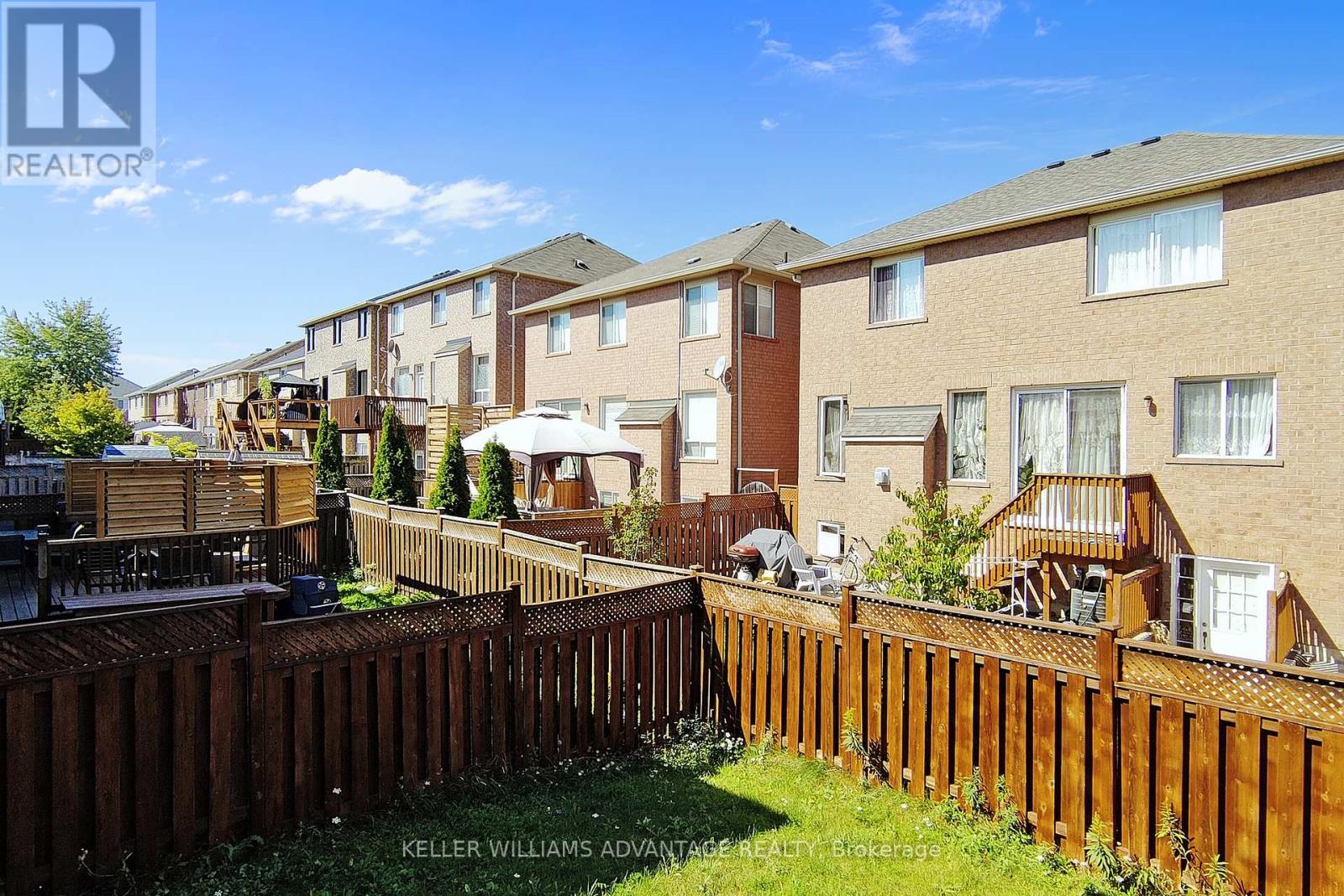 3873 Mayla Dr, Mississauga, Ontario  L5M 7Y8 - Photo 39 - W8218894