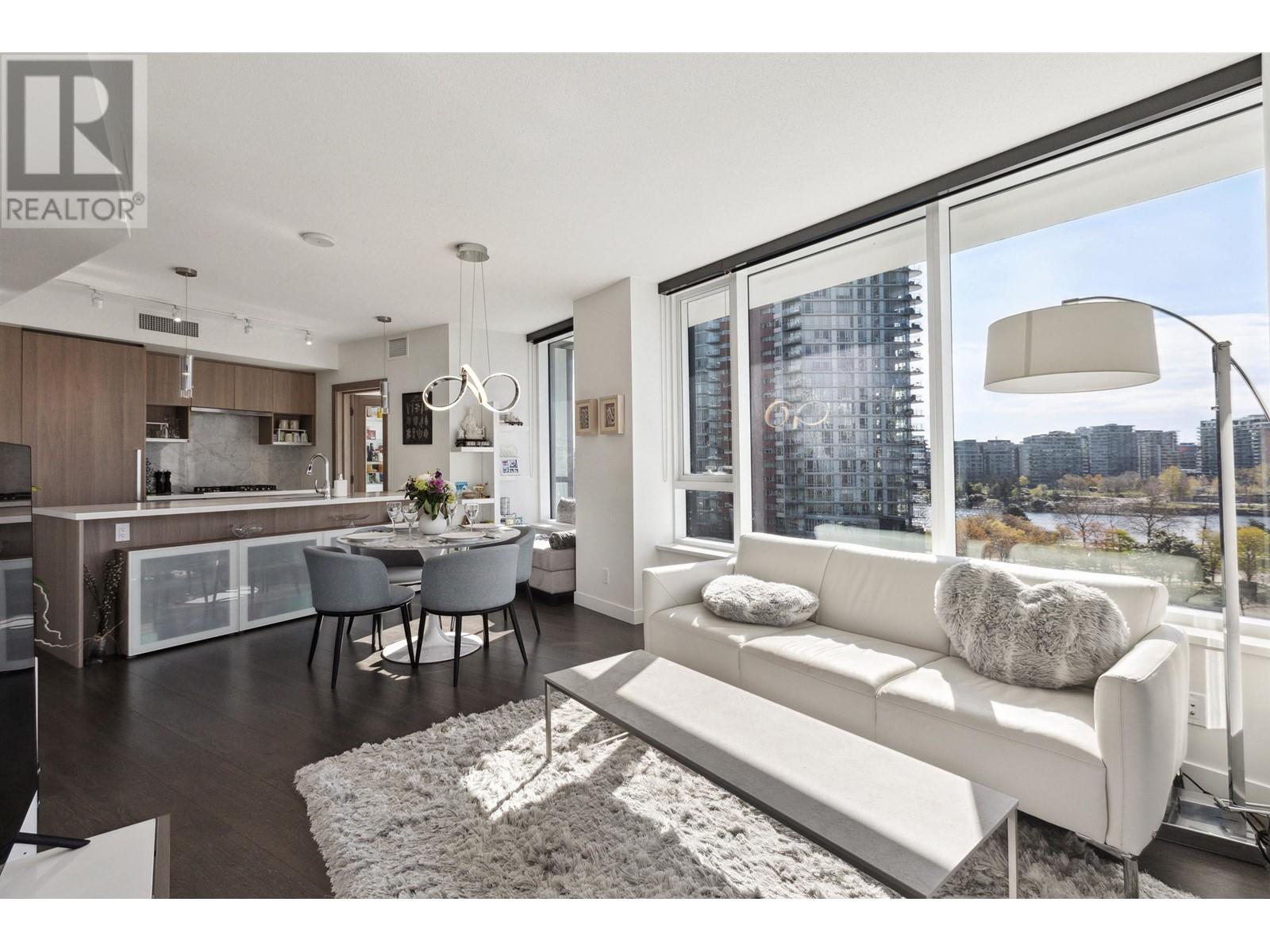 709 68 Smithe Street, Vancouver, British Columbia  V6B 0P4 - Photo 2 - R2868250