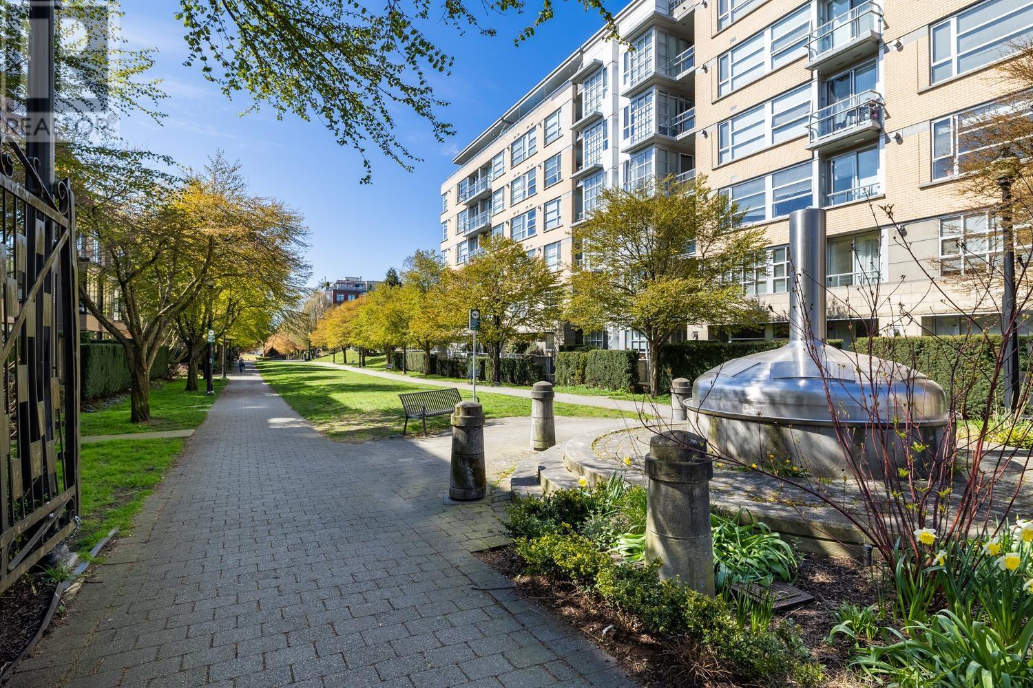217 2768 Cranberry Drive, Vancouver, British Columbia  V6K 4V1 - Photo 21 - R2868912