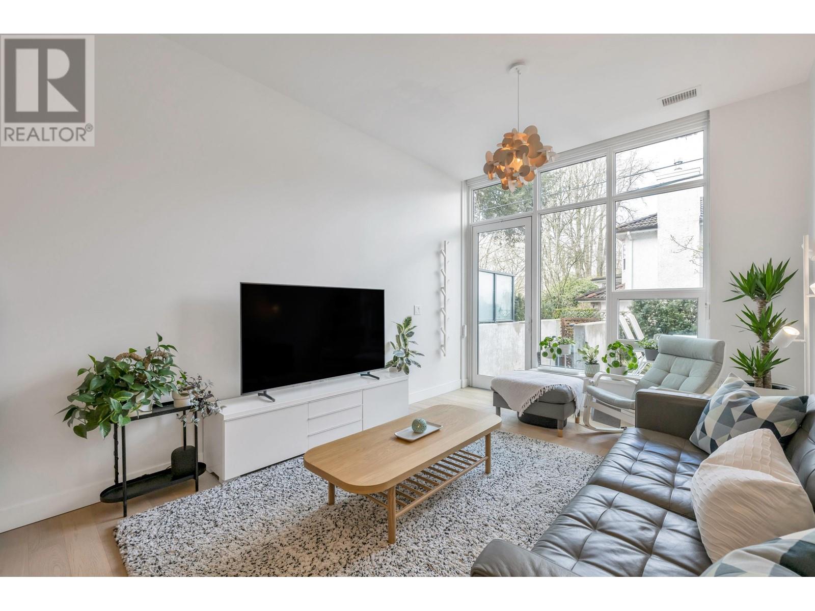 102 717 W 17th Avenue, Vancouver, British Columbia  V5Z 1V1 - Photo 3 - R2868924