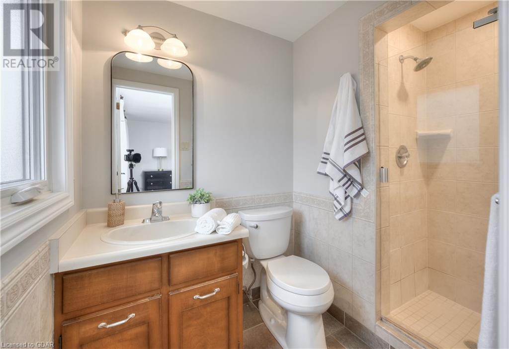 374 Westridge Drive, Waterloo, Ontario  N2L 5Y3 - Photo 32 - 40568236