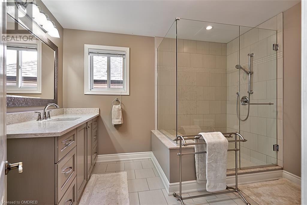 14 Chianti Crescent, Stoney Creek, Ontario  L8E 5W1 - Photo 22 - 40568400