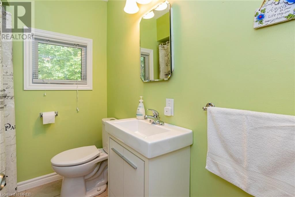 594 Gordon Avenue, London, Ontario  N6J 2W2 - Photo 34 - 40567593