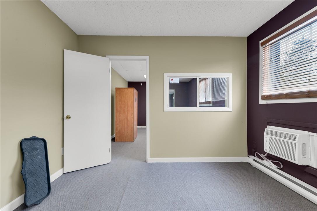 361 Jackson Street W, Unit #4, Hamilton, Ontario  L9P 1N2 - Photo 5 - H4189714