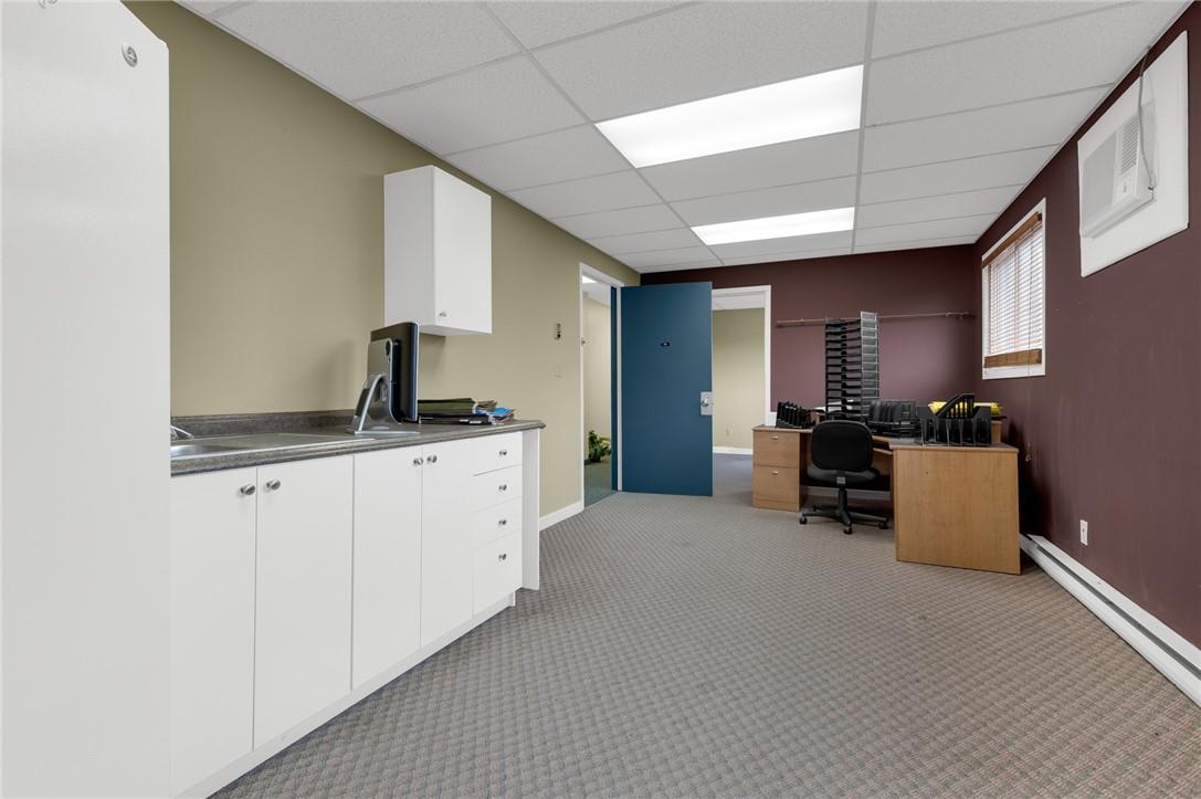 361 Jackson Street W, Unit #4, Hamilton, Ontario  L9P 1N2 - Photo 8 - H4189714