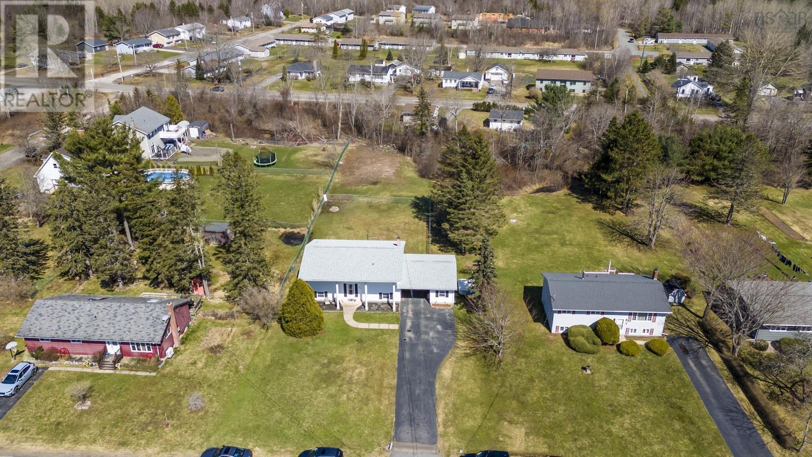 136 School Street, Middleton, Nova Scotia  B0S 1P0 - Photo 2 - 202406650
