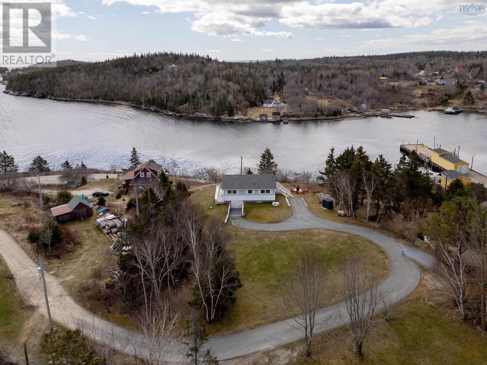21 Minnie Miller Lane, Northwest Cove, Nova Scotia  B0J 1T0 - Photo 9 - 202406654