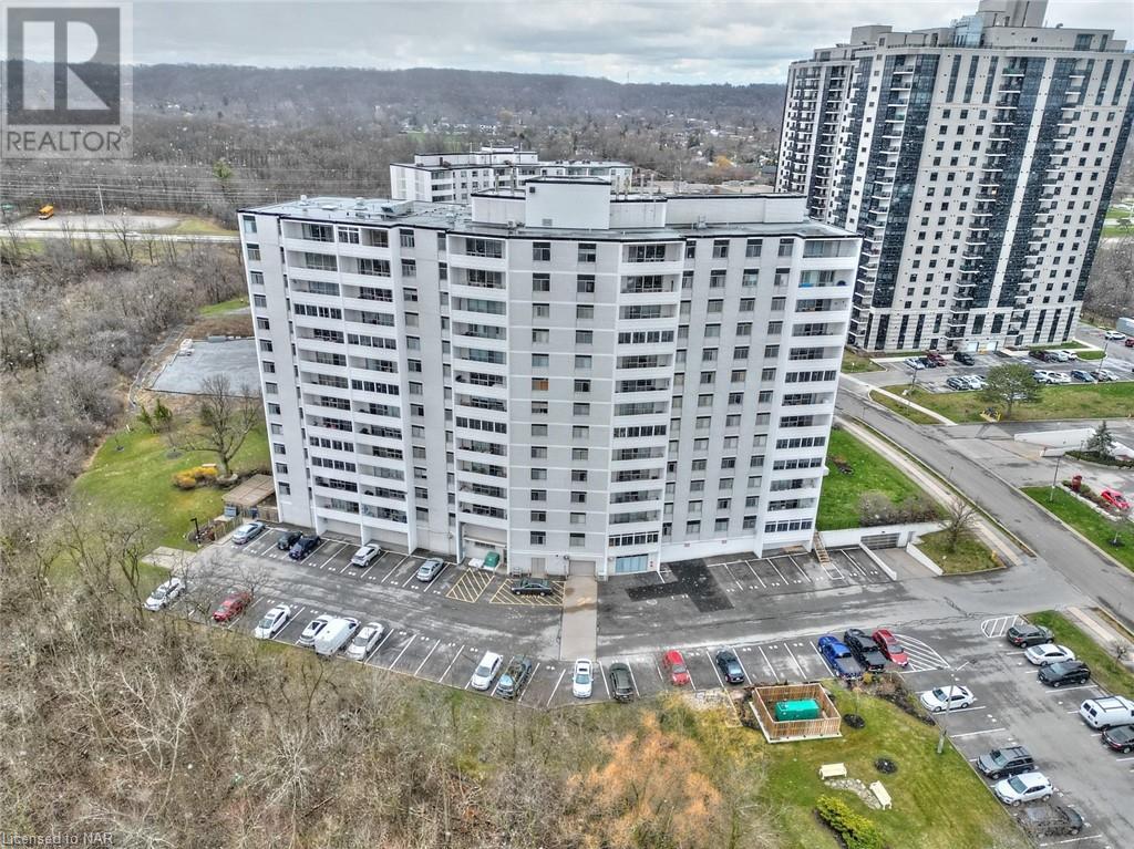 15 Towering Heights Boulevard Unit# 1204, St. Catharines, Ontario  L2T 3G7 - Photo 47 - 40561817