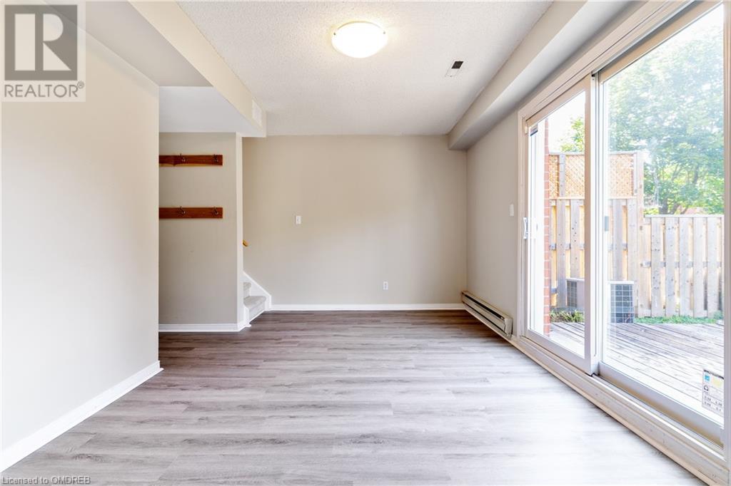 1550 Reeves Gate Unit# 12, Oakville, Ontario  L6M 3J3 - Photo 28 - 40569216