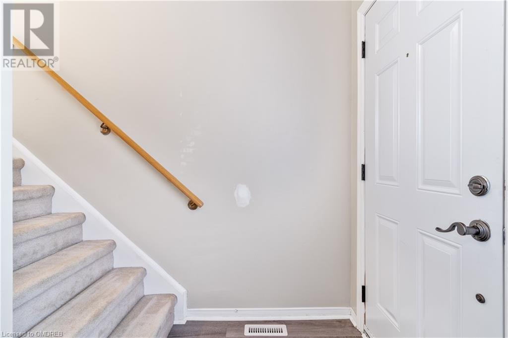 1550 Reeves Gate Unit# 12, Oakville, Ontario  L6M 3J3 - Photo 4 - 40569216