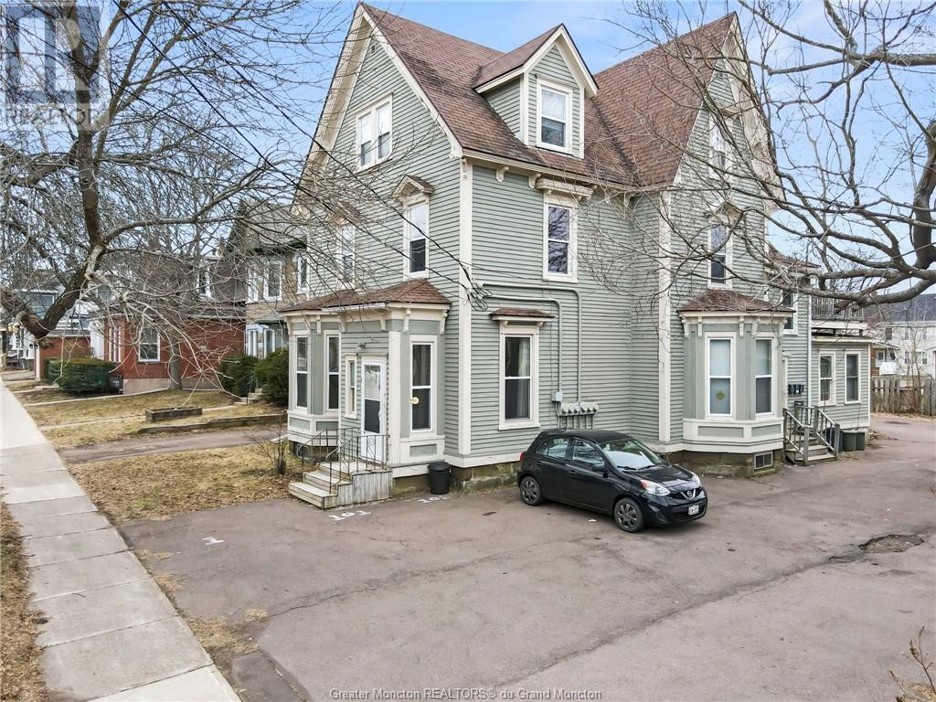 97 Alma St, Moncton, New Brunswick  E1C 4Y5 - Photo 1 - M158486