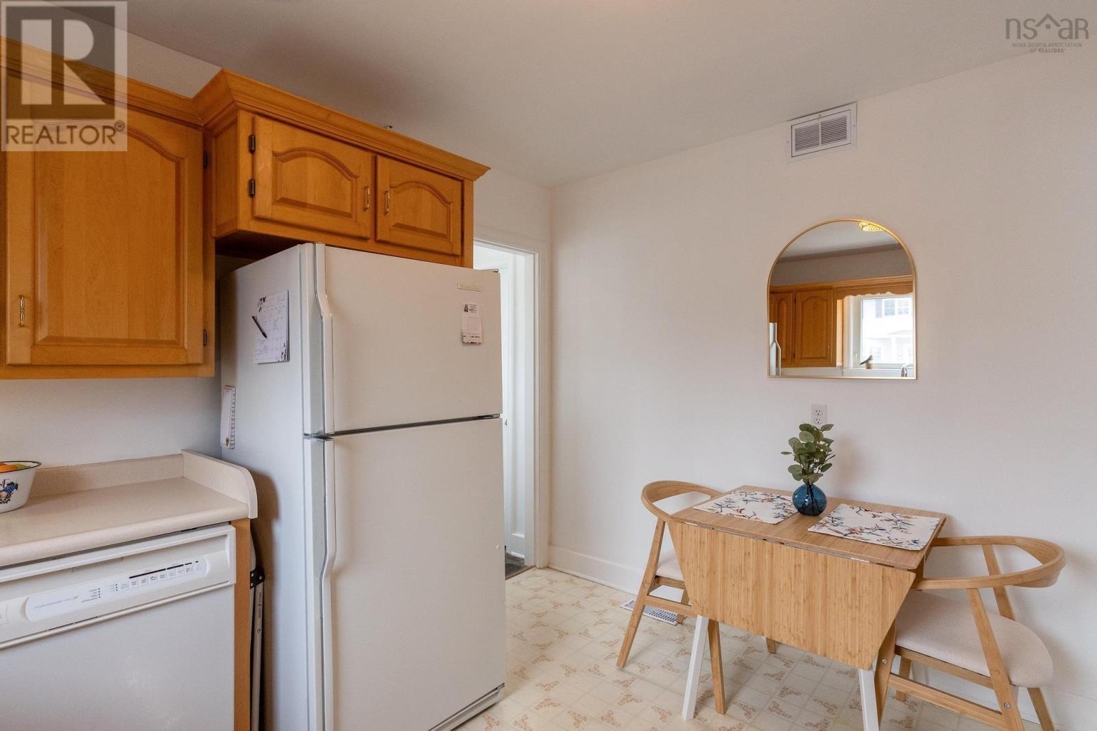 13 Prince Street, Kentville, Nova Scotia  B4N 1B7 - Photo 5 - 202406674