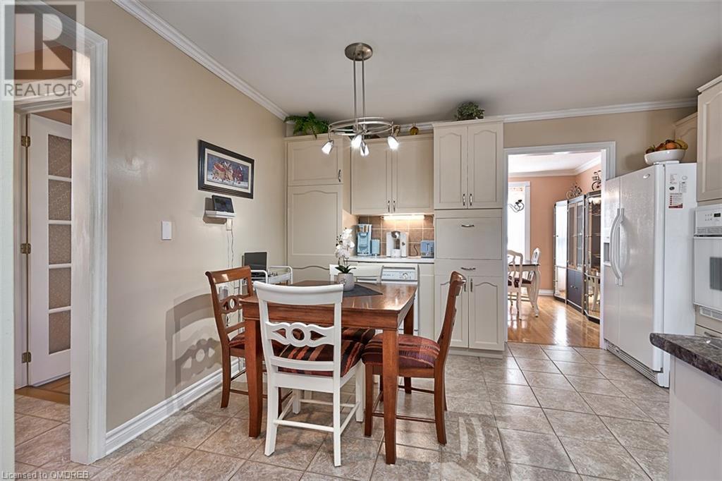 52 Glebe Crescent, Brampton, Ontario  L6S 1G1 - Photo 11 - 40568681